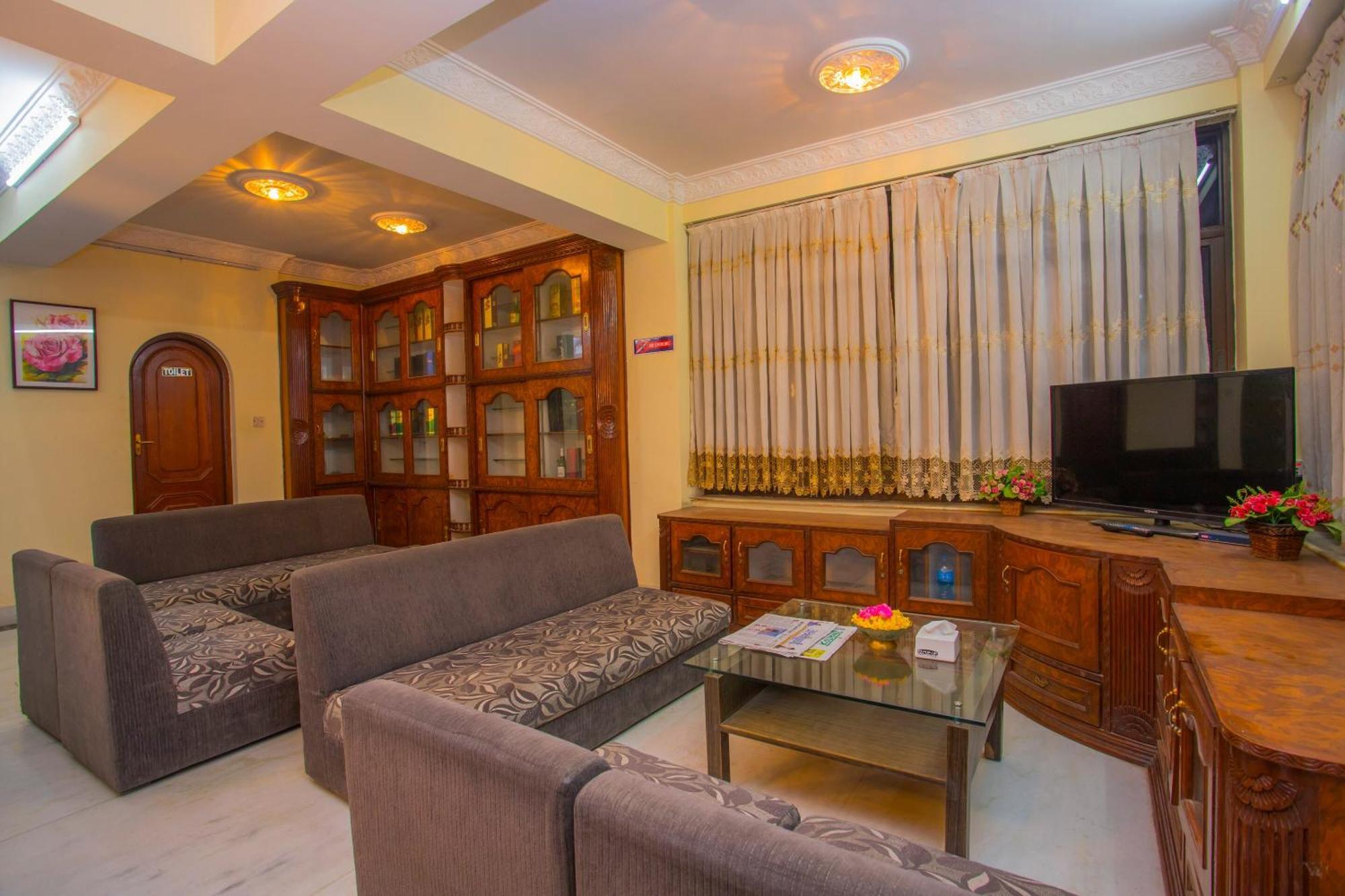 Oyo 232 Hotel Titanic Pvt Ltd Balaju Exterior photo