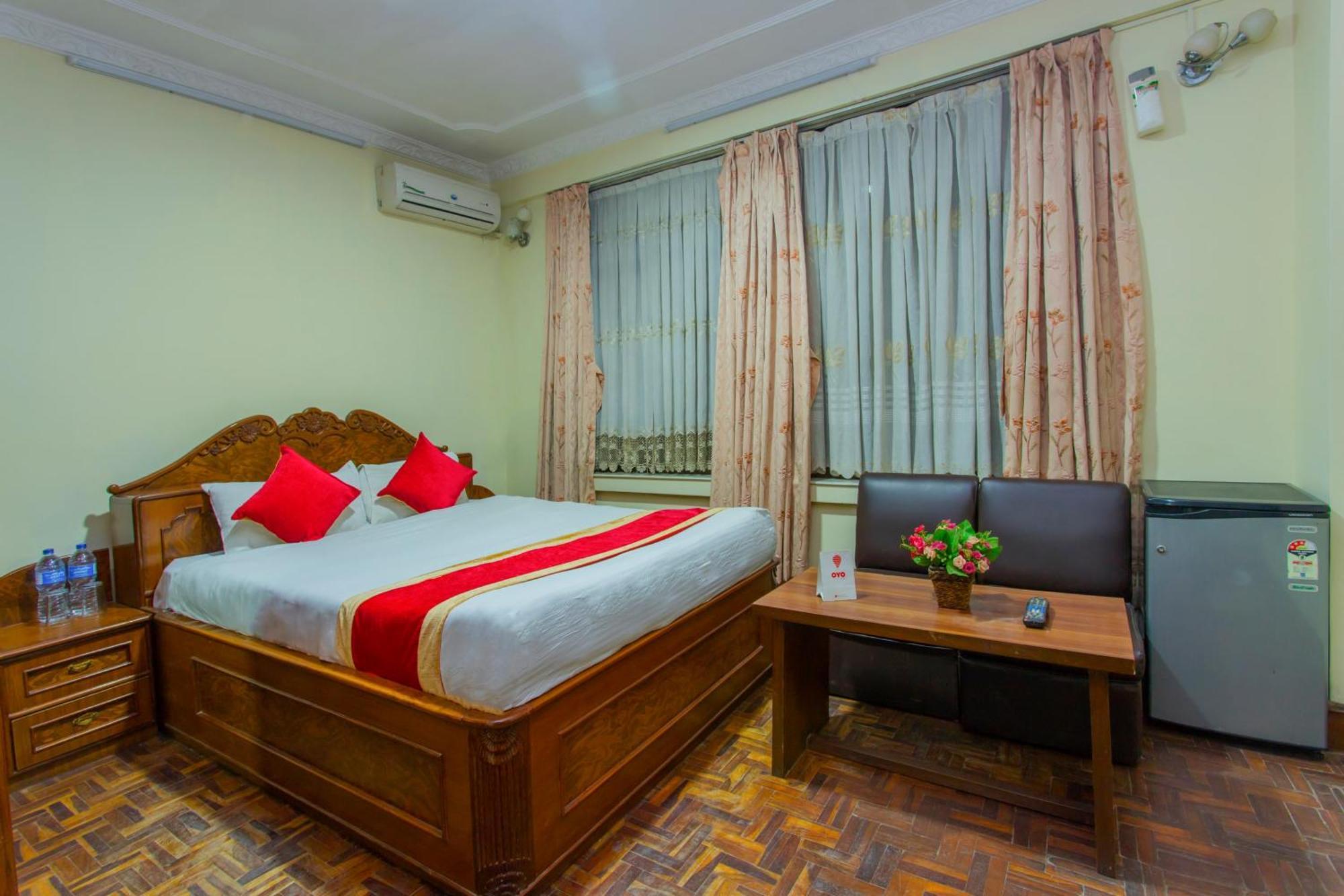 Oyo 232 Hotel Titanic Pvt Ltd Balaju Exterior photo